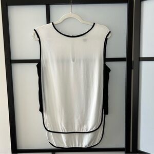 [M] Forever 21 White with Black Trim High Neck  Sleeveless Tank Blouse